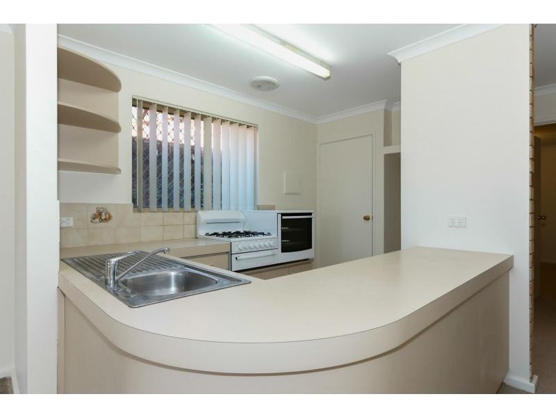 11/7 Chessell Drive, Duncraig WA 6023