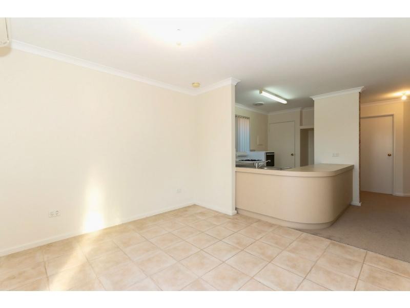 11/7 Chessell Drive, Duncraig WA 6023