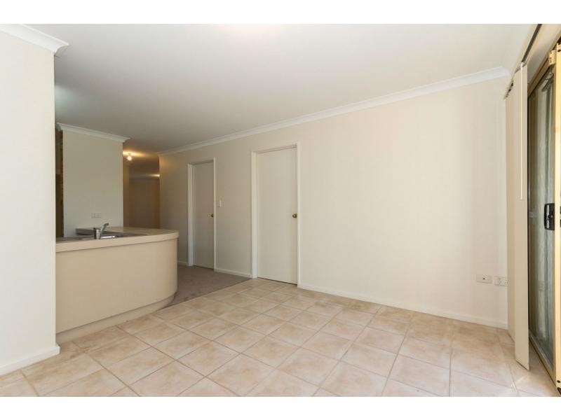 11/7 Chessell Drive, Duncraig WA 6023