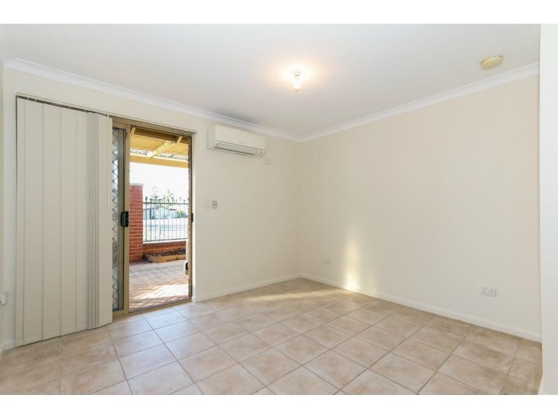 11/7 Chessell Drive, Duncraig WA 6023