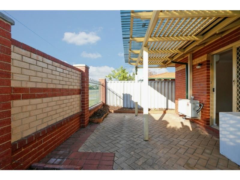 11/7 Chessell Drive, Duncraig WA 6023