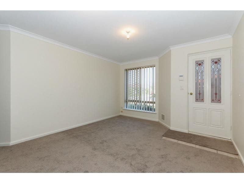 11/7 Chessell Drive, Duncraig WA 6023