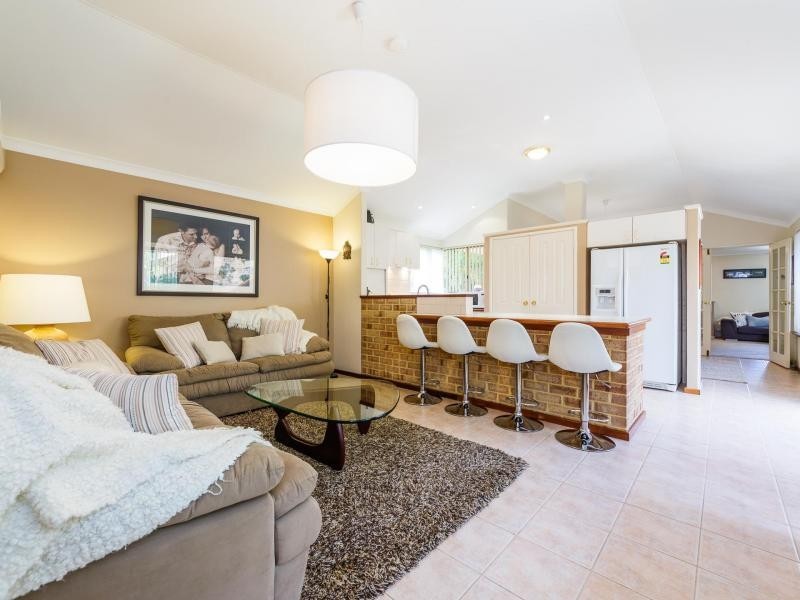 10A Whitechapel Lane, Kingsley WA 6026