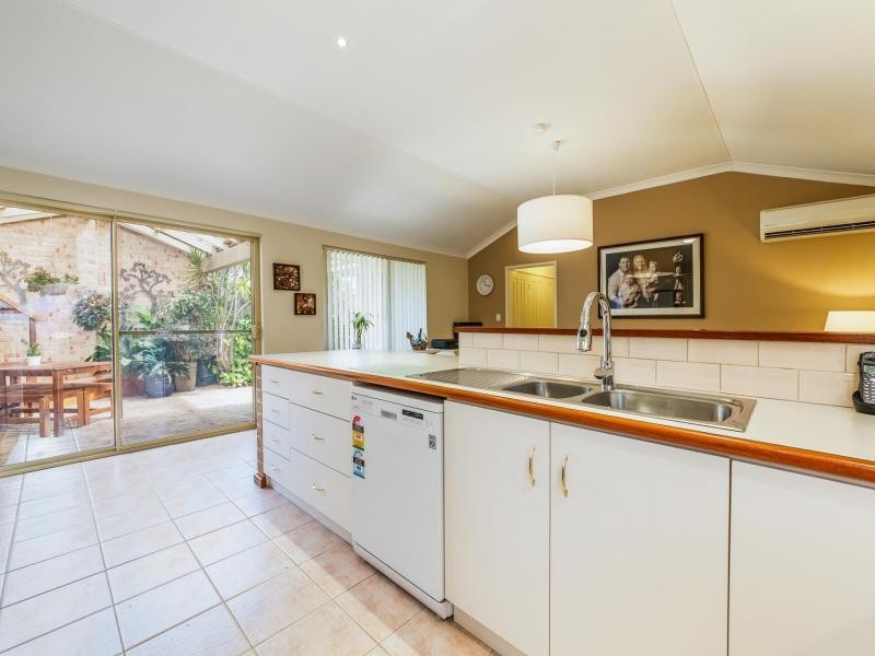 10A Whitechapel Lane, Kingsley WA 6026