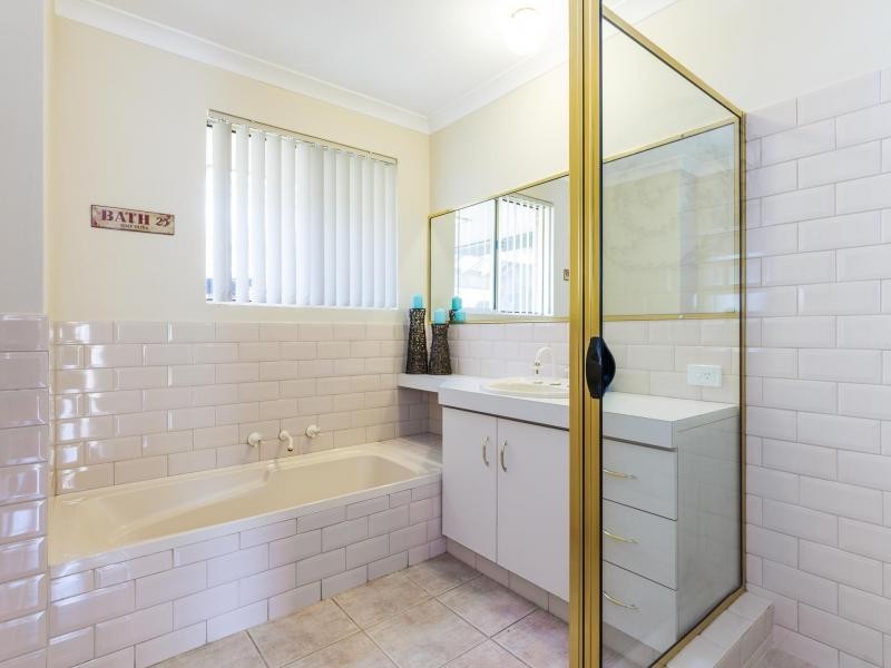 10A Whitechapel Lane, Kingsley WA 6026