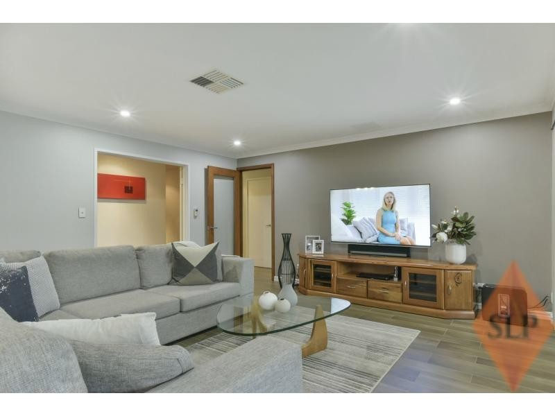 17 Cathedral Link, Aubin Grove WA 6164