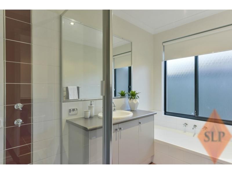 17 Cathedral Link, Aubin Grove WA 6164