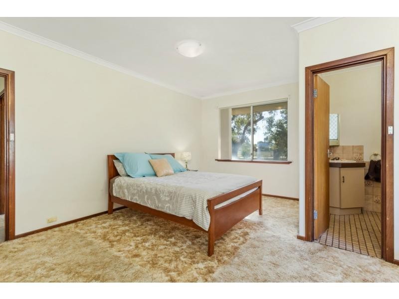 210 Gugeri Road, Herne Hill WA 6056