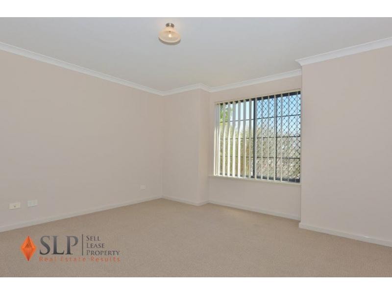 25 Everard Avenue, Ellenbrook WA 6069