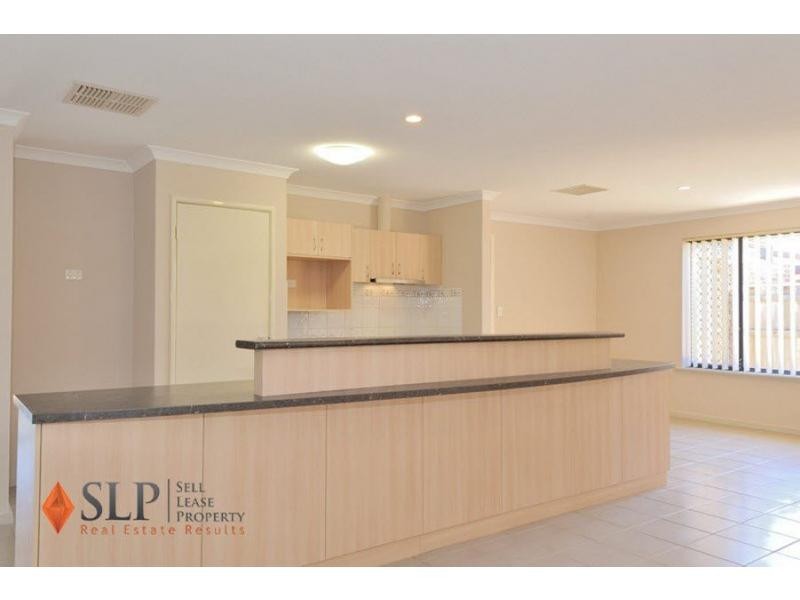 25 Everard Avenue, Ellenbrook WA 6069