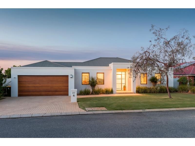 4 Walbrook Mews, Landsdale WA 6065
