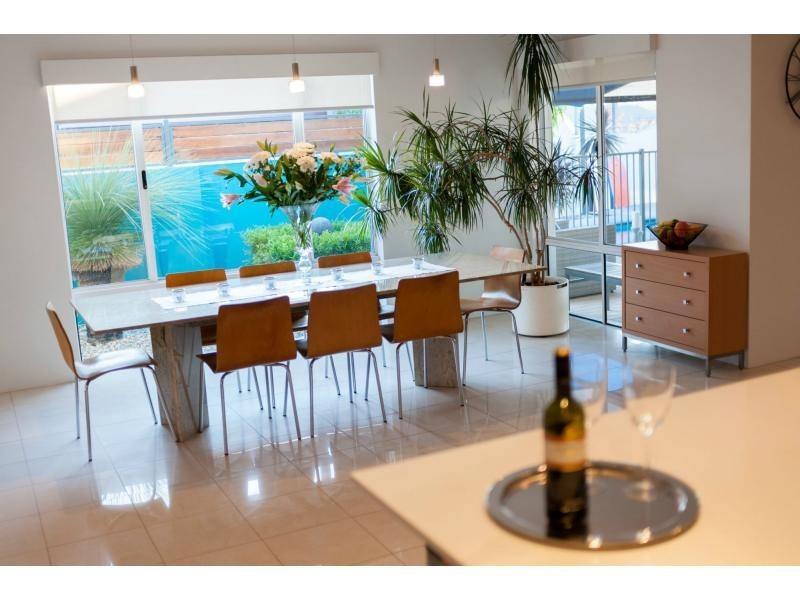 4 Walbrook Mews, Landsdale WA 6065