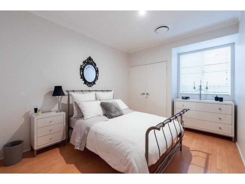 4 Walbrook Mews, Landsdale WA 6065