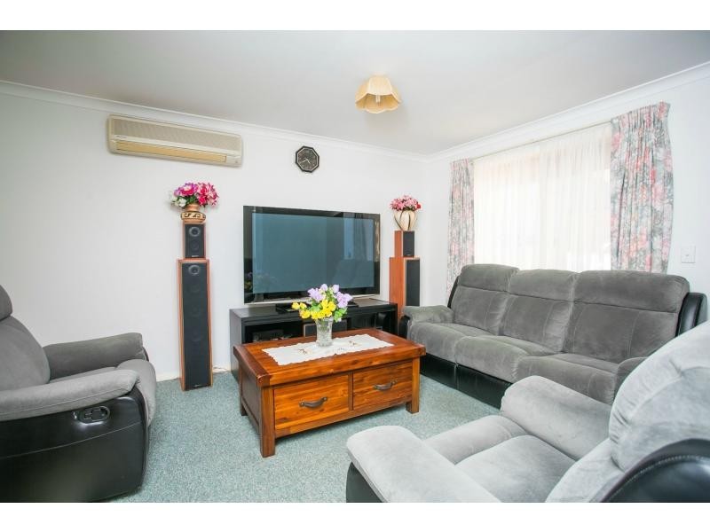 2/16 Monterey Street, Nollamara WA 6061