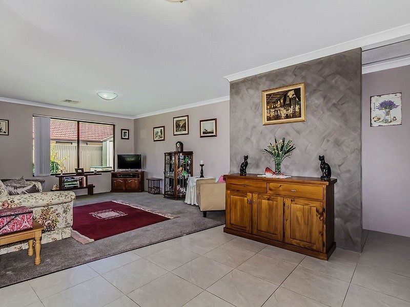 90 Harrington Waters Drive, Waikiki WA 6169