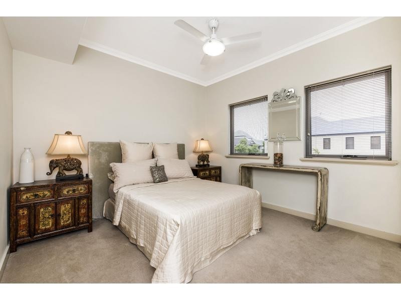 4/45 Tidewater Way, Ascot WA 6104
