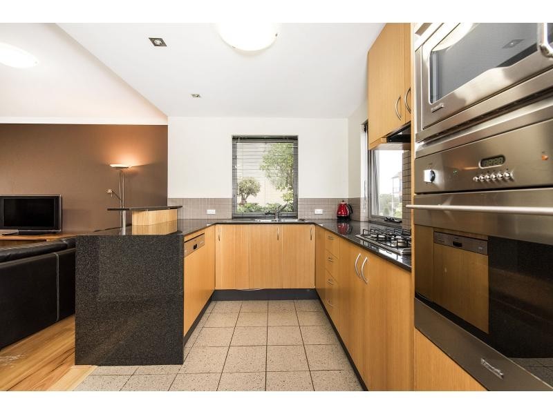 4/45 Tidewater Way, Ascot WA 6104
