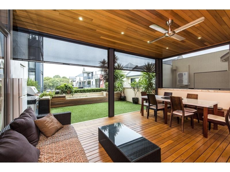 4/45 Tidewater Way, Ascot WA 6104
