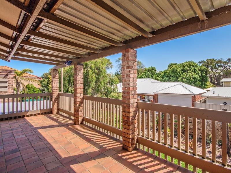 6/7 Fisher Street, Rockingham WA 6168