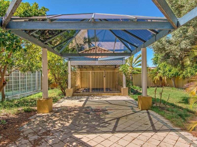 11 Collie Close, Rockingham WA 6168