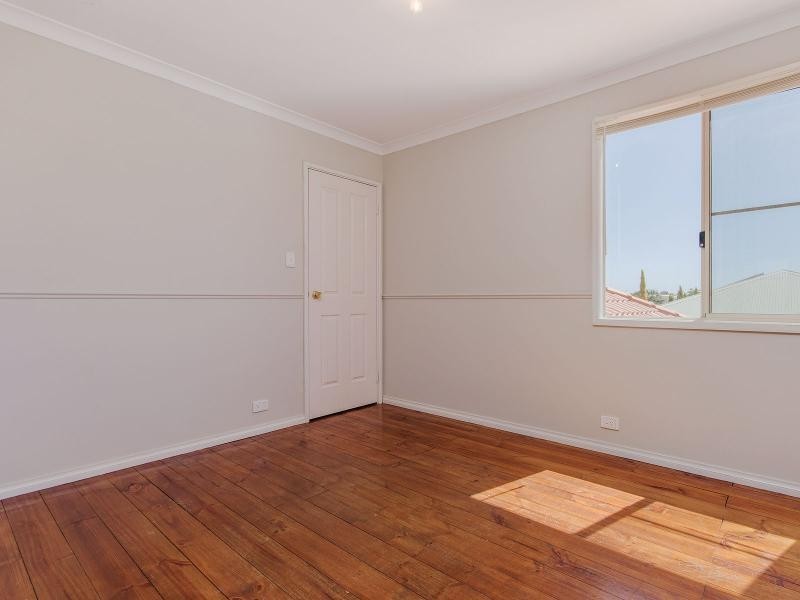 11 Collie Close, Rockingham WA 6168