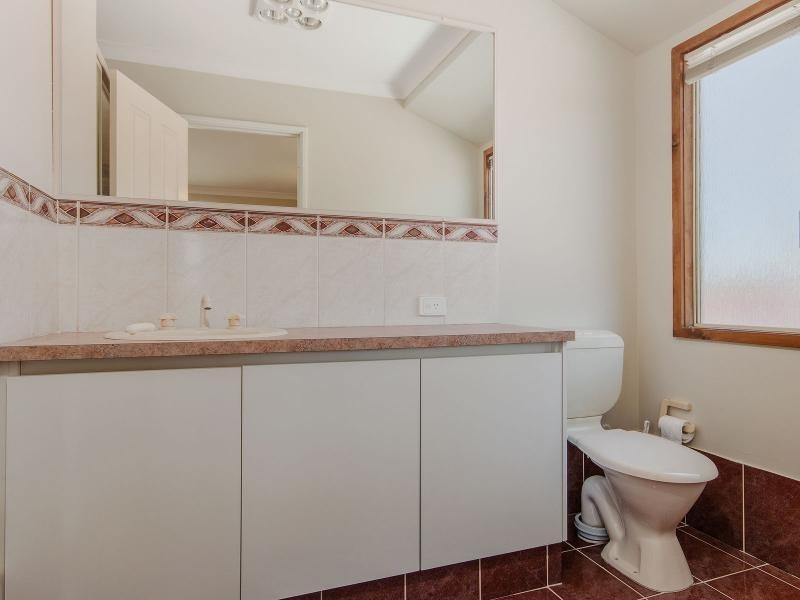 11 Collie Close, Rockingham WA 6168