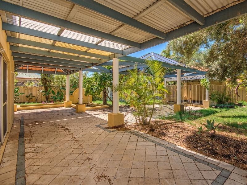 11 Collie Close, Rockingham WA 6168