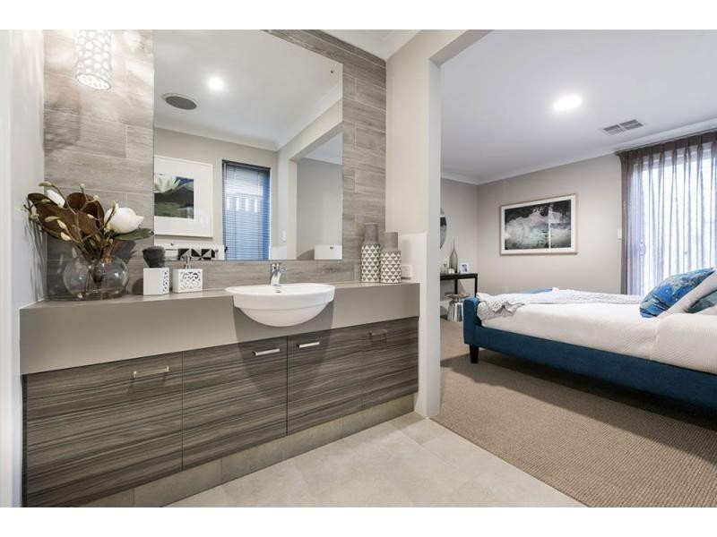 20 Ingrilli Court, Munster WA 6166