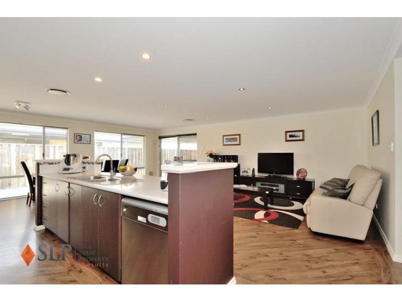 59 Elmina Avenue, Ellenbrook WA 6069