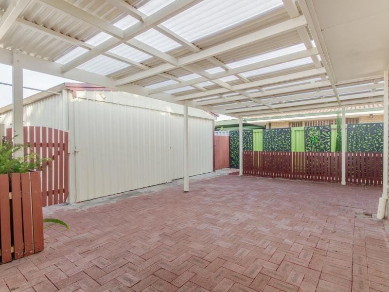 26 Port Royal Drive, Safety Bay WA 6169