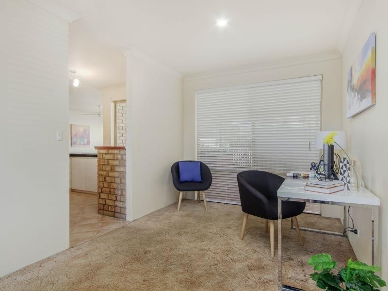 26 Port Royal Drive, Safety Bay WA 6169