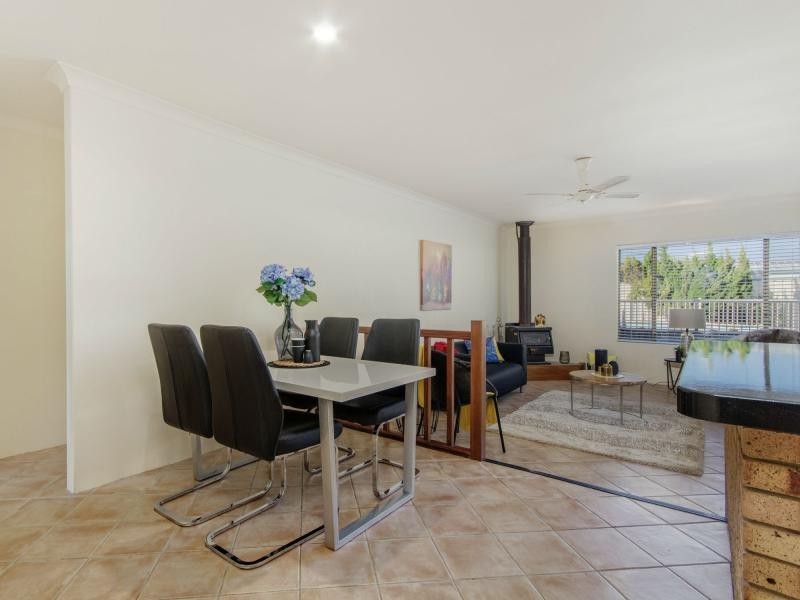 26 Port Royal Drive, Safety Bay WA 6169