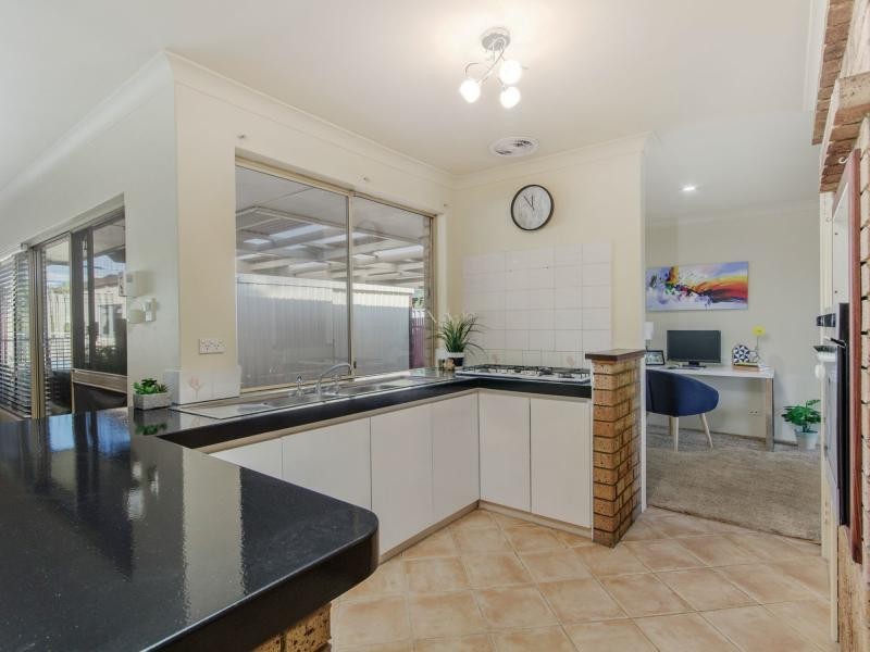 26 Port Royal Drive, Safety Bay WA 6169