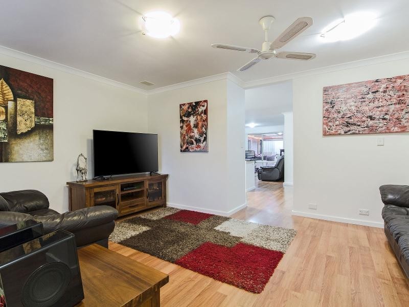 6 Cable Retreat, Waikiki WA 6169