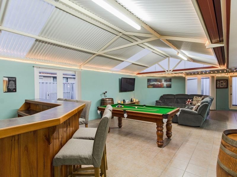 6 Cable Retreat, Waikiki WA 6169