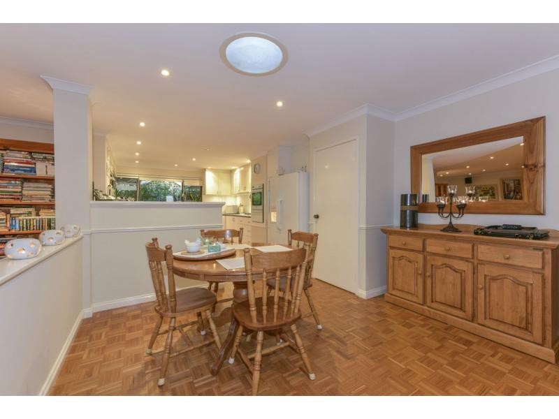 34 Fallbrook Avenue, Woodvale WA 6026