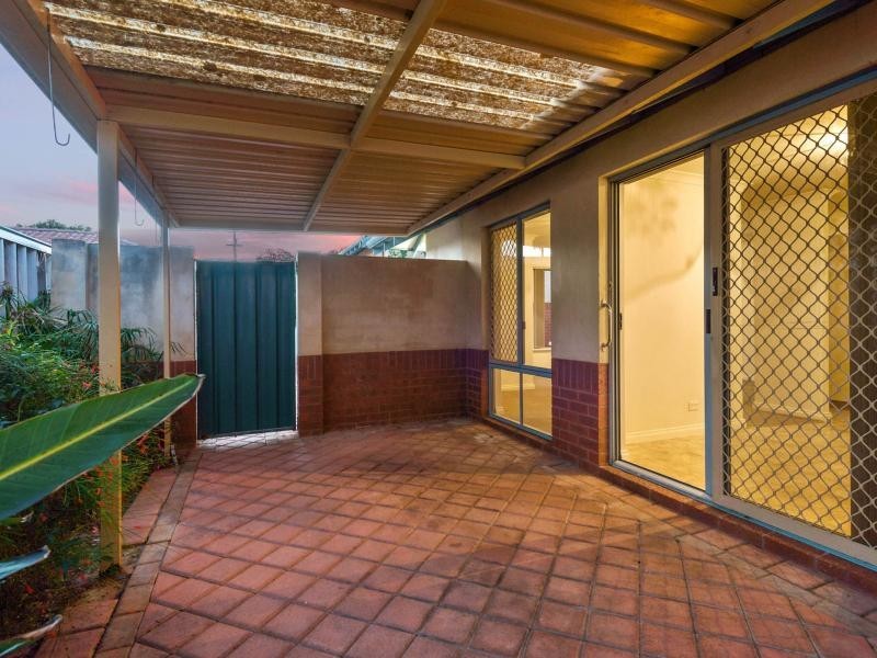 3/8 Muir Street, Innaloo WA 6018