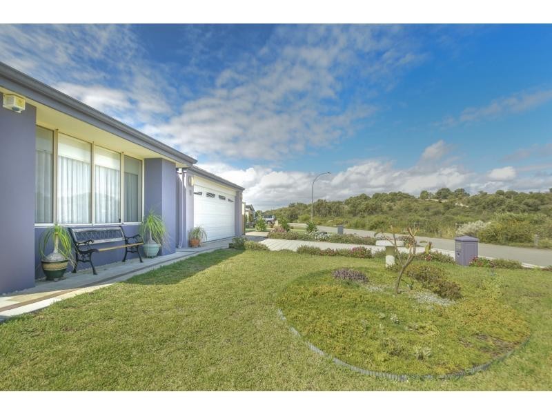 7 Finke Bend, Yanchep WA 6035