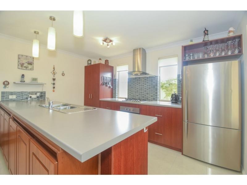 7 Finke Bend, Yanchep WA 6035