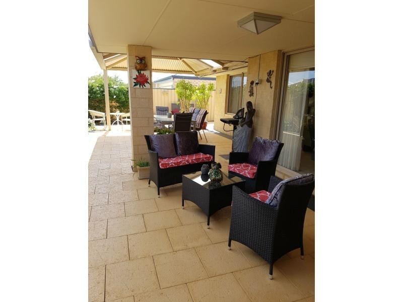 7 Finke Bend, Yanchep WA 6035