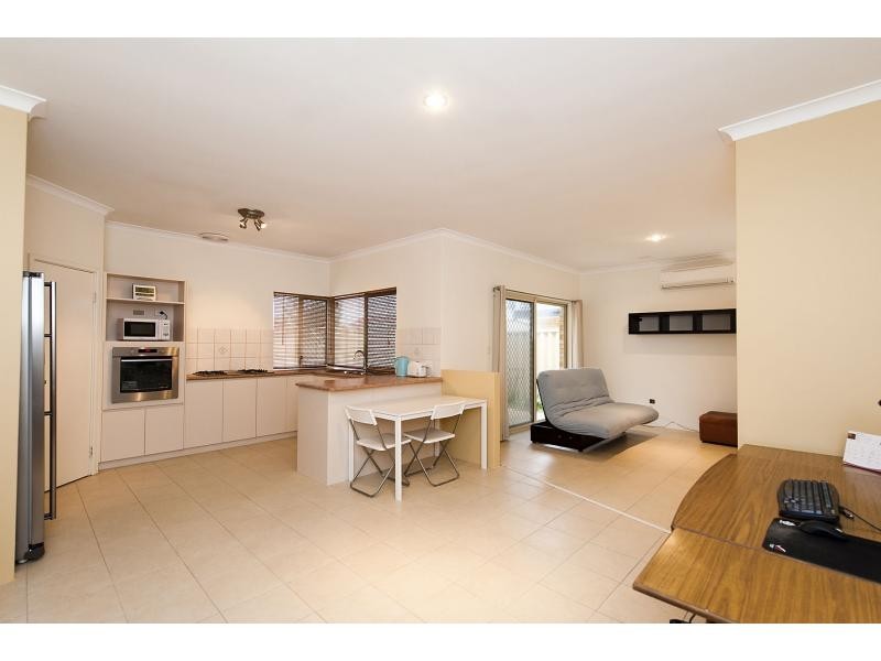 13b Garnett Place, Balga WA 6061