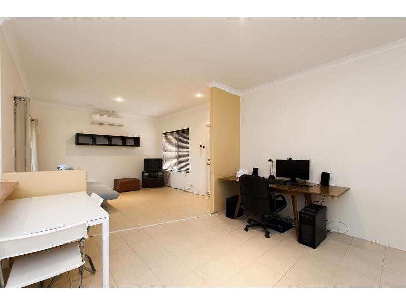 13b Garnett Place, Balga WA 6061