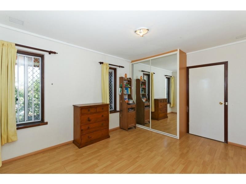 6 Malcolm Street, Spearwood WA 6163