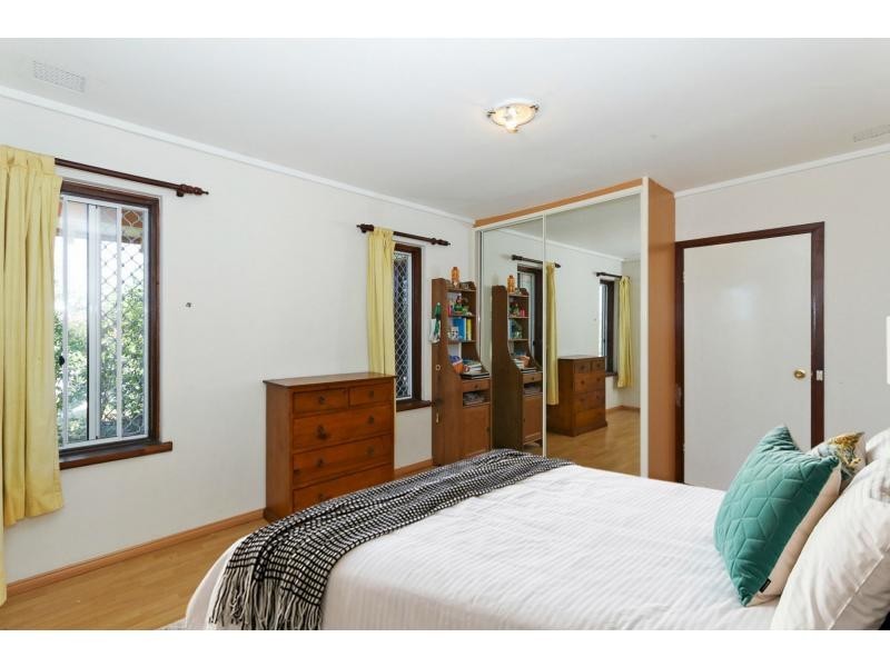 6 Malcolm Street, Spearwood WA 6163