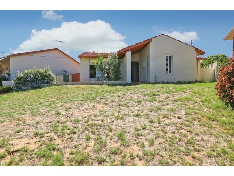 6 Malcolm Street, Spearwood WA 6163