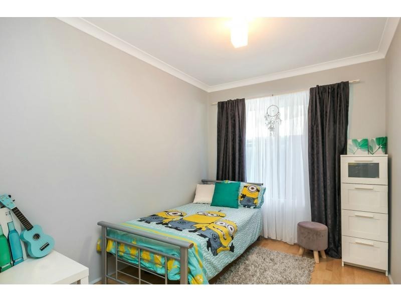 41 Perham Crescent, Leda WA 6170