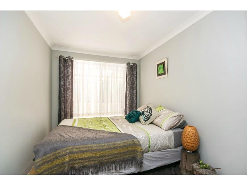 41 Perham Crescent, Leda WA 6170