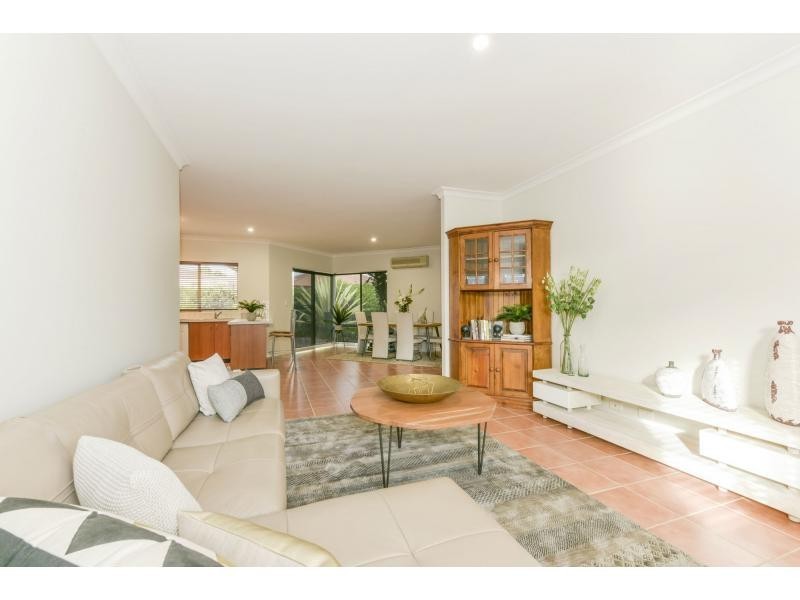 4/14 Hudson Street, Bayswater WA 6053