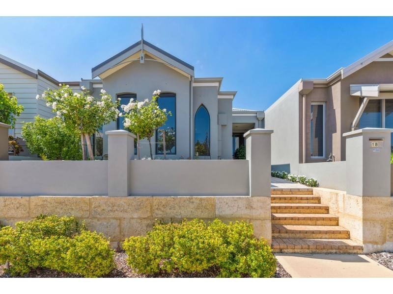 18 Navarre Way, Butler WA 6036