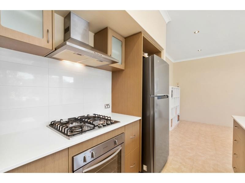 18 Navarre Way, Butler WA 6036